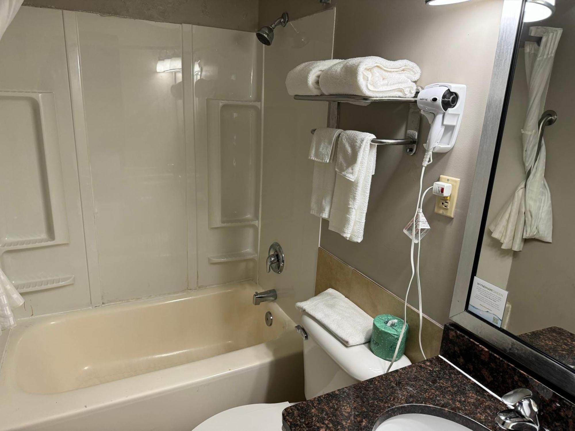 South Ridge Inn North Ridgeville Esterno foto